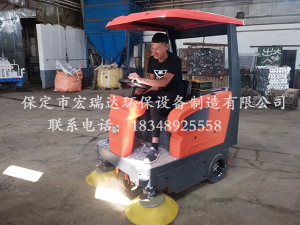 廊坊霸州工廠—宏瑞達(dá)1450掃地車案例